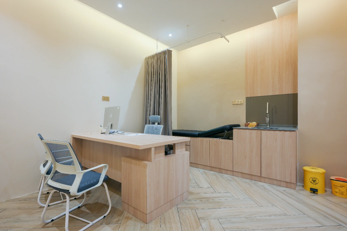 Doctor Consultation Suite